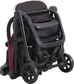 Easywalker Buggy MINI XS Union Red -Maxi-Cosi Winkel 1062x1200 5
