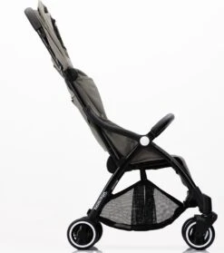 Hamilton By Yoop X1 Plus Buggy – Nieuw, Hoger, Uitgebreider 2023 Model – Premium Stroller Met One Hand Folding Technologie – Grijs – Lichte, Verstelbare En Wendbare Kinderwagen Met Vele Gemakken -Maxi-Cosi Winkel 1064x1200 4