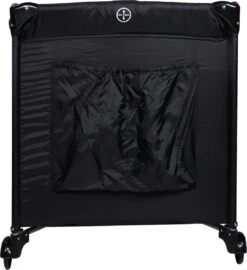 Ding Deluxe Black Campingbedje Incl. Bodemverhoger -Maxi-Cosi Winkel 1097x1200