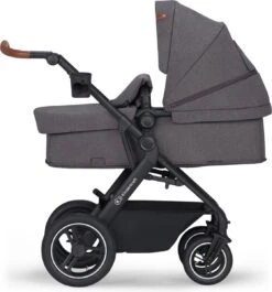 Kinderkraft B-Tour Ash Grey 3-in-1 Combi Kinderwagen Incl. Autostoel KSBTOU00DGR3000 -Maxi-Cosi Winkel 1117x1200 2