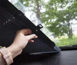 Zonnescherm Auto - Zonwering - Voorruit - UV Protectie - Oprolbaar - Rolgordijn - Rheme -Maxi-Cosi Winkel 1200x1020