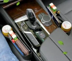 Auto Organizer Bestuurder En Bijrijder - Autostoel Opbergdoos Met Bekerhouder - Opbergen Auto Accessoires - Auto Accessories - Smartphone Telefoon Houder Geschikt Voor Tablet IPad Samsung Tab En Nintendo Switch -Maxi-Cosi Winkel 1200x1022