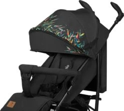 Lionelo Irma - Buggy - Wandelwagen- Lichte 7kg - Tot 15 Kg - Geveerde Wielen - 360° - Tot 5 Jaar - Opbergmand - Verstelbare Handgreep - Snel Inklapsysteem - Compact Formaat -Maxi-Cosi Winkel 1200x1068