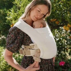 Ergobaby Embrace Babydraagzak - Cream - Ergonomisch Vanaf Geboorte -Maxi-Cosi Winkel 1200x1200 1050