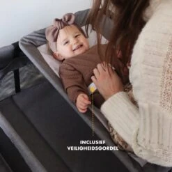 Deryan Luxe Campingbed Compleet - 120x60cm - Bodemverhoger - Verschoonblad - Opbergmand - Grijs 14 Deryan Luxe Campingbed Compleet - 120x60cm - Bodemverhoger - Verschoonblad - Opbergmand - Grijs -Maxi-Cosi Winkel 1200x1200 1146