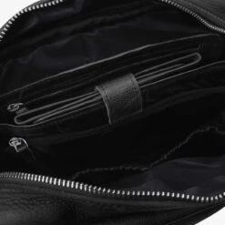 MOZZ Luiertas Rugzak Beloved Backpack Zwart 7 MOZZ Luiertas Rugzak Beloved Backpack Zwart -Maxi-Cosi Winkel 1200x1200 1231