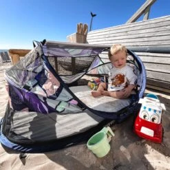 Deryan Baby Luxe Campingbedje – Inclusief Zelfopblaasbare Matras - Story -Maxi-Cosi Winkel 1200x1200 1404