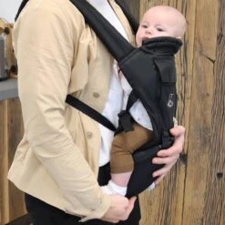 Deryan Pack Luxe Ergonomische Draagzak - Babydrager + Opbergvakjes - Zwart -Maxi-Cosi Winkel 1200x1200 1691