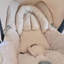 Wazzhappening - Maxi Cosi Hoes Set Bobbie - Karamel - Wafel - Badstof - Autostoelhoes -Maxi-Cosi Winkel 1200x1200 590