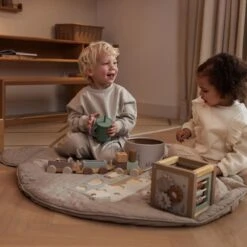 Jollein Houten Activiteitenkubus 15x15x15cm - Farm 21 Jollein Houten Activiteitenkubus 15x15x15cm - Farm -Maxi-Cosi Winkel 1200x1200 763