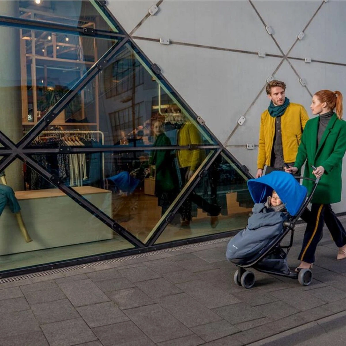 Quinny Zapp Flex Buggy - Black On Black 9 Quinny Zapp Flex Buggy - Black On Black - Image 9