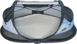 Deryan Baby Luxe Campingbedje – Inclusief Zelfopblaasbare Matras - Blue -Maxi-Cosi Winkel 1200x695 1