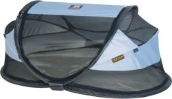 Deryan Baby Luxe Campingbedje – Inclusief Zelfopblaasbare Matras - Blue -Maxi-Cosi Winkel 1200x695 2