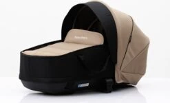 Hamilton By Yoop X1 Plus Kinderwagen - Buggy Met Monteerbare Wieg - Premium Stroller Met One Hand Folding Technologie - Nieuw, Hoger, Uitgebreider 2023 Model - Kaki - Licht, Verstelbaar, Wendbaar En Geschikt Van 0 Maanden Tot 4 Jaar -Maxi-Cosi Winkel 1200x731 1