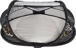 Deryan Baby Luxe Campingbedje – Inclusief Zelfopblaasbare Matras - Zoo -Maxi-Cosi Winkel 1200x765 2