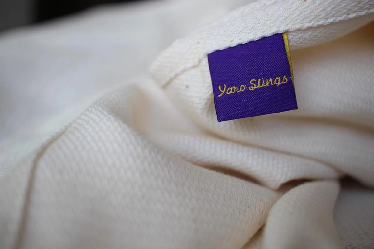 Yaro Broken Twill 33 Ring Sling 4 Yaro Broken Twill 33 Ring Sling - Afbeelding 4