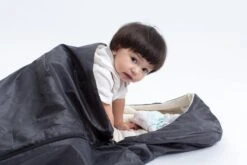 Deryan Slaapzak Peuter - Campingbedje -Maxi-Cosi Winkel 1200x800 149