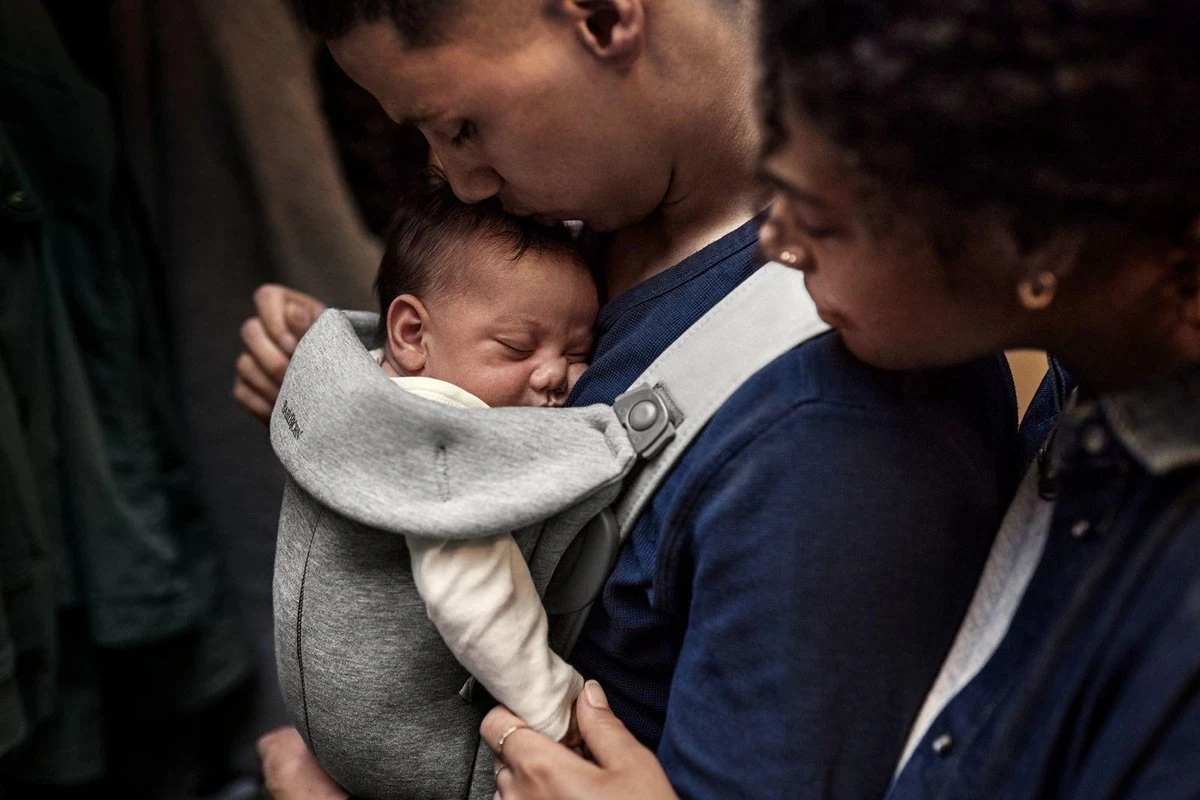 BabyBjörn Draagzak Mini - 3D Jersey - Lichtgrijs 4 BabyBjörn Draagzak Mini - 3D Jersey - Lichtgrijs - Image 4