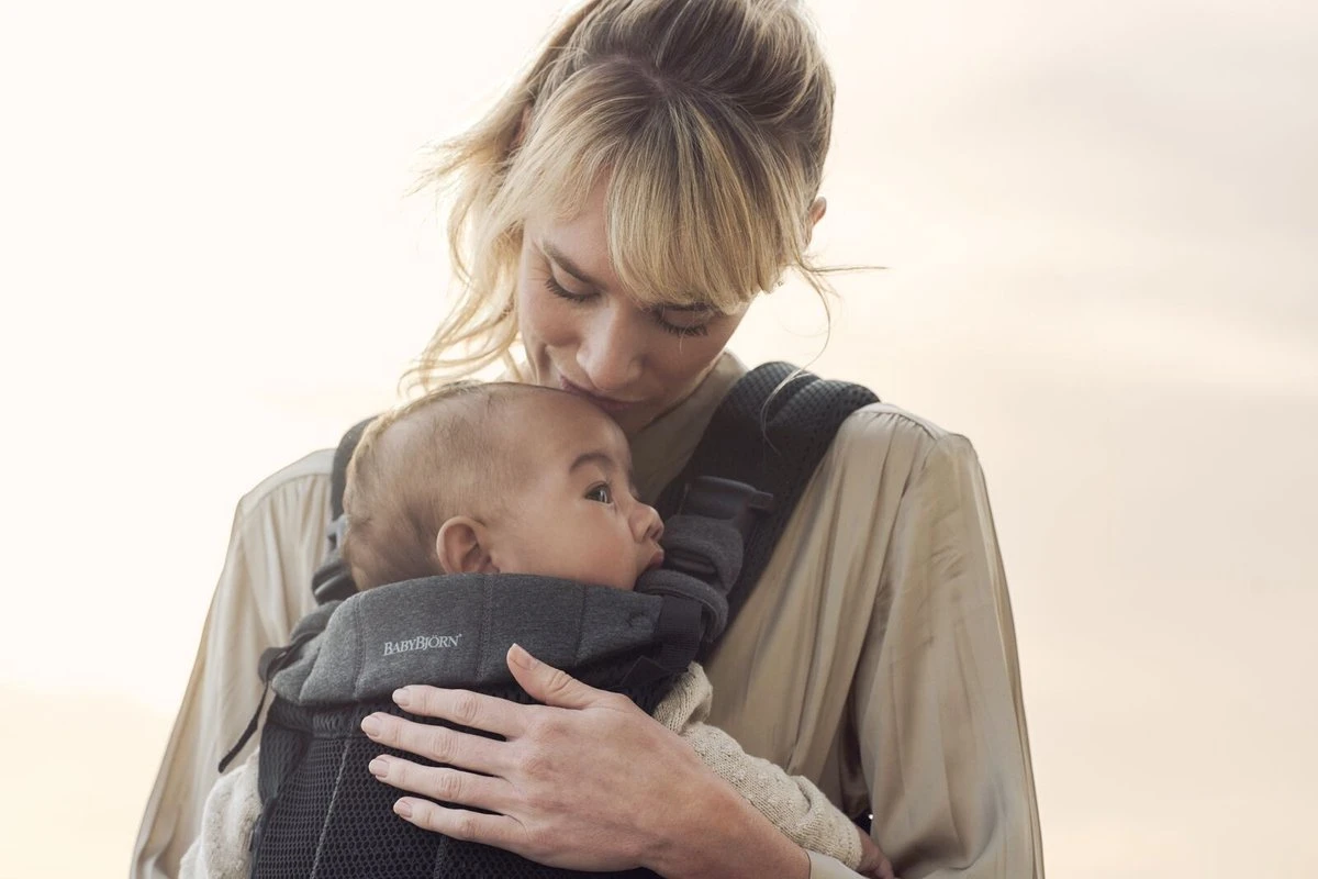 BabyBjörn Draagzak Harmony - 3D Mesh - Zwart 4 BabyBjörn Draagzak Harmony - 3D Mesh - Zwart - Image 4