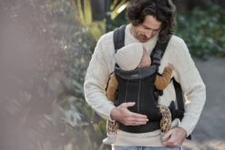 BabyBjörn Draagzak Harmony - 3D Mesh - Zwart 17 BabyBjörn Draagzak Harmony - 3D Mesh - Zwart -Maxi-Cosi Winkel 1200x800 223