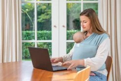 Babylonia - Tricot-Slen Organic - Draagdoek Baby - Silver Blue -Maxi-Cosi Winkel 1200x800 239