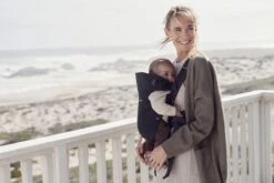 BabyBjörn Draagzak Mini - 3D Mesh - Zwart -Maxi-Cosi Winkel 1200x800 245