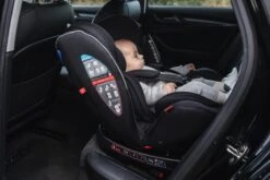 Babyauto Biro D FIX Black Group 0+ 1 2 3 - 0 Tot 36 Kg - Isofix -Maxi-Cosi Winkel 1200x800 69