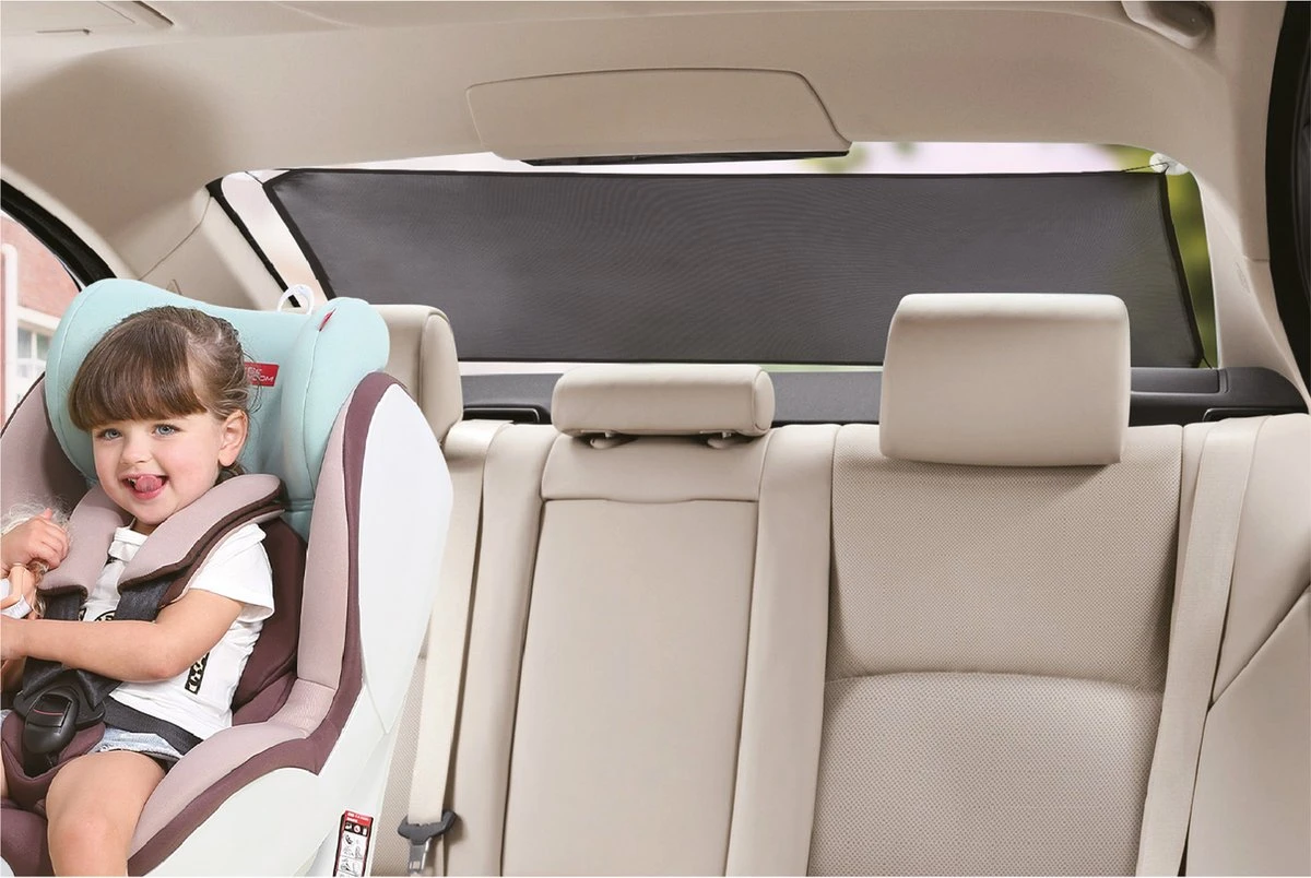 EZI SUN BACK - Zonnescherm Auto - Opvouwbaar - UV-beschermend - Achterruit - Autozonnescherm Achterruit 1 EZI SUN BACK - Zonnescherm Auto - Opvouwbaar - UV-beschermend - Achterruit - Autozonnescherm Achterruit