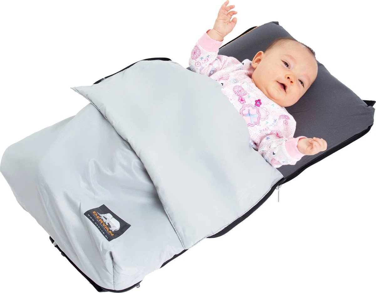 Deryan AirTraveller Vliegtuigbedje - Reiskussen Met Matras - Compact Opgevouwen 1 Deryan AirTraveller Vliegtuigbedje - Reiskussen Met Matras - Compact Opgevouwen