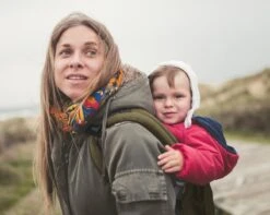 Praktische Draagzak Baby - Kakigroen - Babydrager - Buikdrager En Rugdrager - Opbergtas Inbegrepen -Maxi-Cosi Winkel 1200x957 3