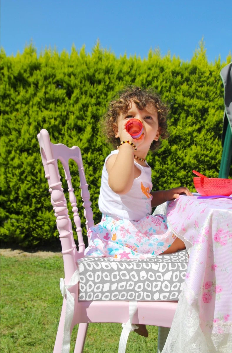 Babyjem Booster Chair Grey 3 Babyjem Booster Chair Grey - Image 3