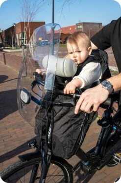 Deryan Bike-a-way Fietsstoeltje Voor - Fiets Regenhoes - Warme Jas En Windbreaker + Regenponcho - Bobike & Yepp -Maxi-Cosi Winkel 796x1200 5