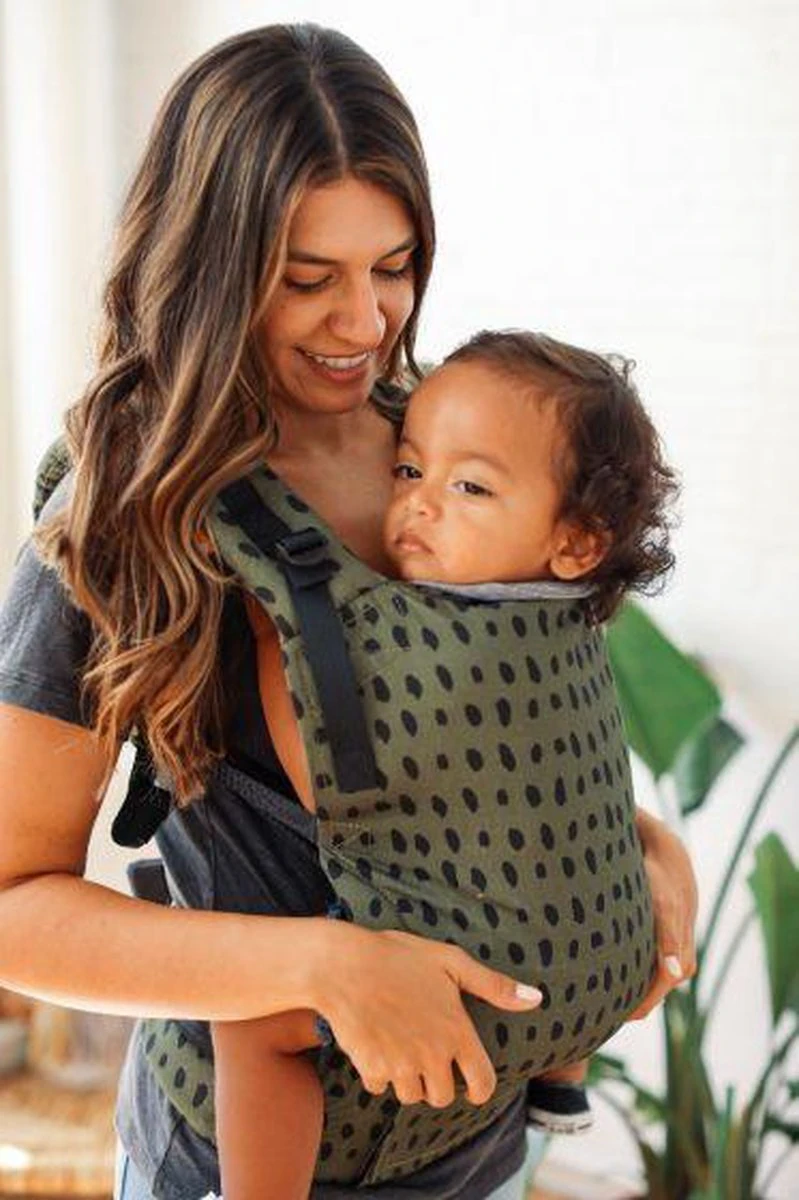 Tula Free To Grow Emerge Ergonomische Draagzak - Vanaf ‘geboorte’ Te Gebruiken - Makkelijk Verstelbaar - Comfortabel Voor Ouder En Kind 4 Tula Free To Grow Emerge Ergonomische Draagzak - Vanaf ‘geboorte’ Te Gebruiken - Makkelijk Verstelbaar - Comfortabel Voor Ouder En Kind - Image 4