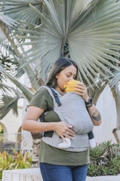 Tula Draagzak Free To Grow - Linen Ash -Maxi-Cosi Winkel 799x1200 72