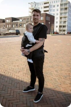 Deryan Pack Luxe Ergonomische Draagzak - Babydrager + Opbergvakjes - Zwart -Maxi-Cosi Winkel 800x1200 108