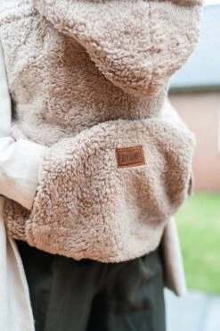 Bykay - Draagdoeken - Cover - Teddy Taupe - Winter Edition -Maxi-Cosi Winkel 800x1200 124