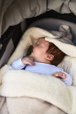 Jollein Voetenzak Voor Autostoel & Kinderwagen - Bliss Knit - Nougat -Maxi-Cosi Winkel 800x1200 84