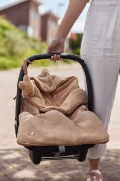 Jollein Voetenzak Voor Autstoel & Kinderwagen - Basic Knit - Biscuit -Maxi-Cosi Winkel 800x1200 93