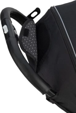 MoMi Wandelwagen Estelle - Zwart -Maxi-Cosi Winkel 805x1200 12