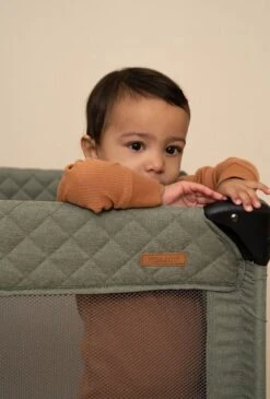 Little Dutch Campingbedje Olive 16 Little Dutch Campingbedje Olive -Maxi-Cosi Winkel 811x1200 5