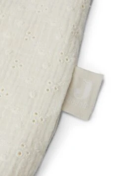 Jollein Shopper Embroidery - Ivory -Maxi-Cosi Winkel 830x1200 16