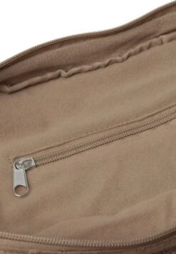 Jollein Shopper Embroidery - Biscuit -Maxi-Cosi Winkel 833x1200 2