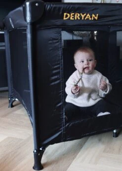 Deryan Kinderbox - Inklapbare Box - 100x100cm - Zwart -Maxi-Cosi Winkel 853x1200 5