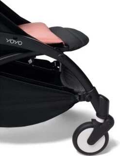 BABYZEN™ YOYO Voetensteun - Kleur: Black -Maxi-Cosi Winkel 923x1200 2